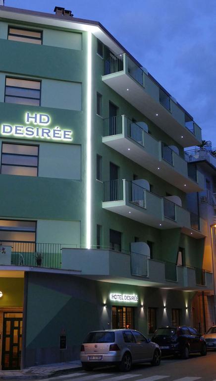 Hotel Desiree ซัน เบเนเดตโต เดล ตรอนโต ภายนอก รูปภาพ